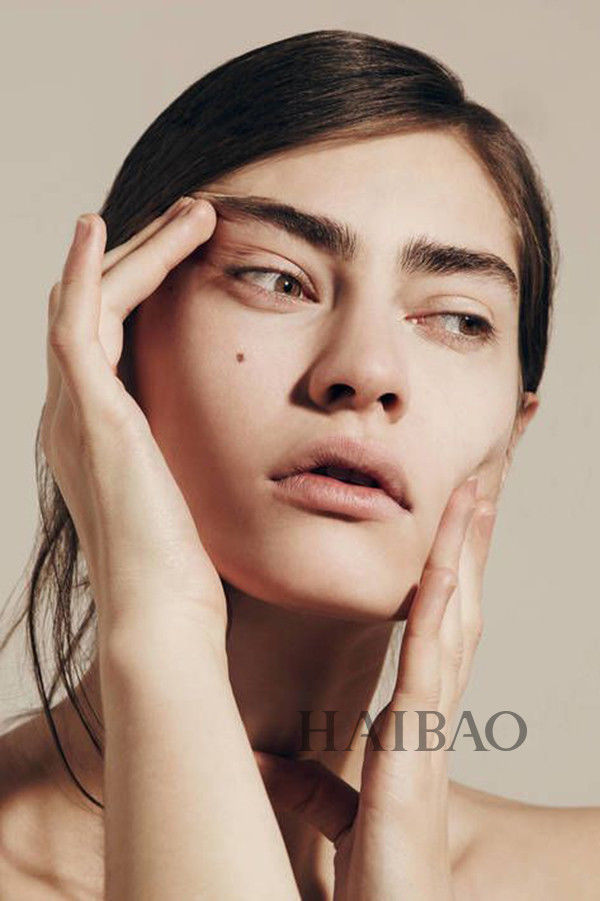 女明星为什么不老还没皱纹?