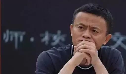 一个举动就要淘汰万家服装店,大量失业倒闭,趋