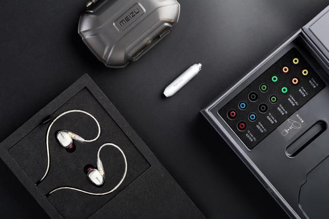 2018开年魅族抢头条:魅蓝S6销量屠榜,LIVE耳