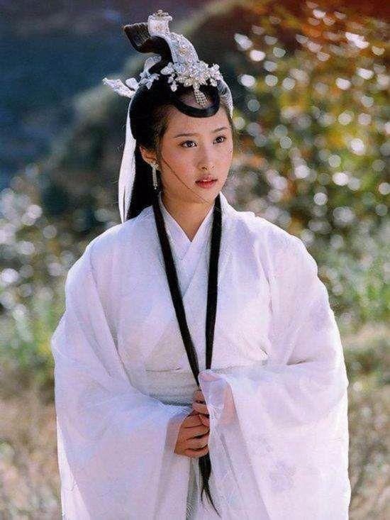 八个版本的嫦娥,赵丽颖最萌陈红最美,其中一个