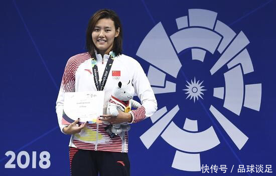 中国泳坛第一美女破世界纪录、勇夺金牌,赛后