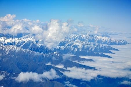 第三方移动支付进入公交! 银联云闪付一分钱P