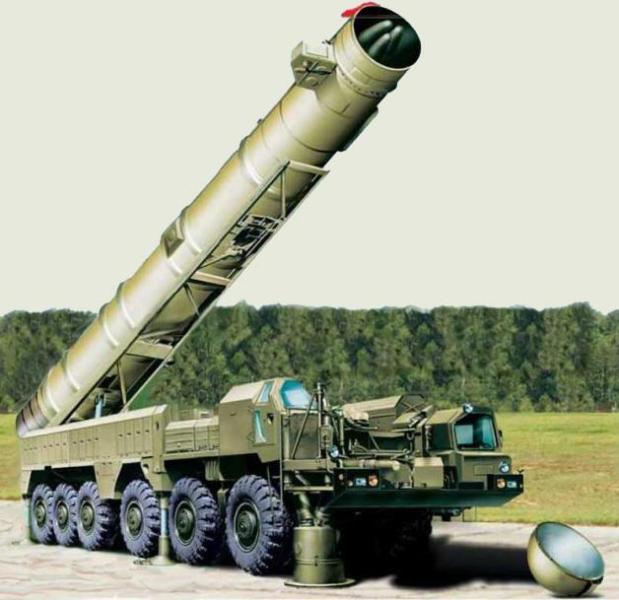 最后我们来看一看处于待发射状态的SS-20导弹。冷战时代，由于美国和苏联进行核军备竞赛，双方都维持着大量的核武器和导弹，以便确保相互摧毁能力，这些核武器甚至能够毁灭全世界很多很多次。现在，俄罗斯的核导弹相对于苏联时代也大大缩减。美俄的导弹保持在大致相同的水平，毕竟这种毁灭性的武器，够用，就行。