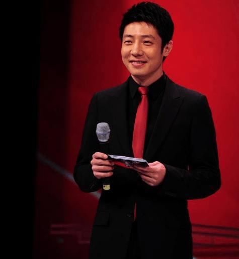 《星光大道》盼涅盘重生,为了拯救收视率,把他