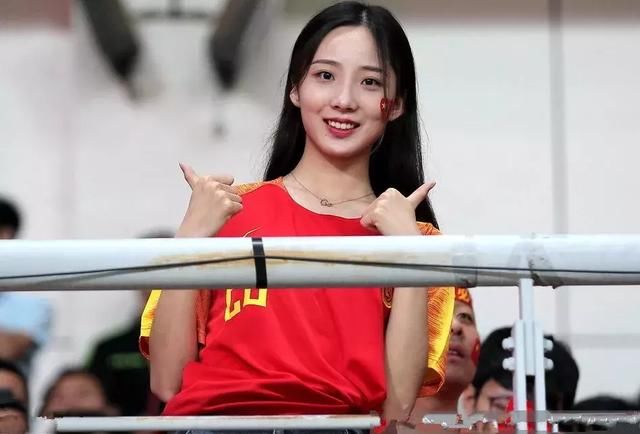 抹黑国足的下场:微博大V被禁言30天!