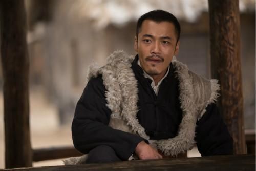 巴山魔王王三春, 为匪作歹35年,坚持受招不