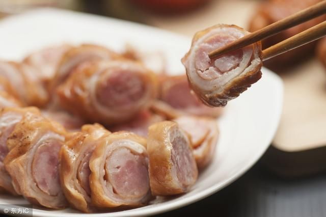 男人雄激素低,若坚持多吃3种食物,帮你恢复男