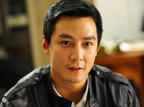 娱乐圈没有学历?中外明星学霸对比,吴彦祖真为