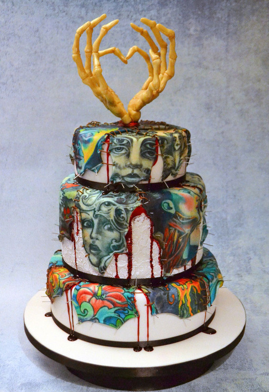 英国甜点师打造诡异恐怖蛋糕 让你一个都吃不下
