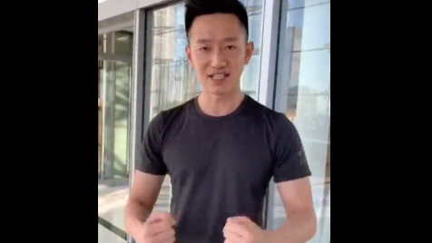 青年频道主持人邬晔纬健身教程第二弹:男人要有胸襟,更要有胸肌 青年频道主持人邬晔纬健身教程第二弹:男人要有胸襟,更要有胸肌