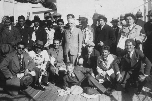 获得过世界杯冠军的八个国家,第一个冠军是乌