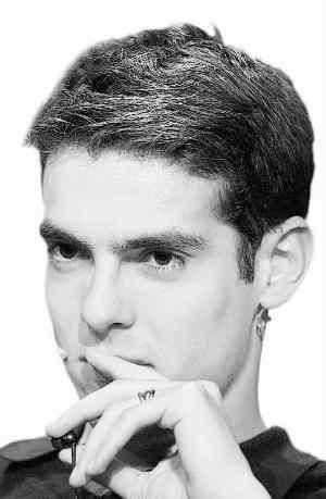 足球十大帅哥排行:意大利占7席,卡卡第三,因扎