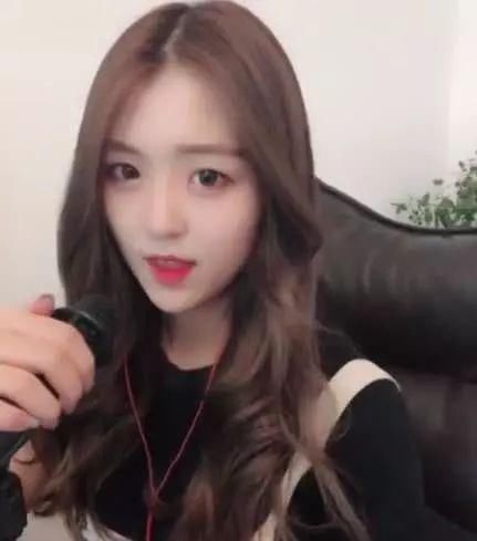 抖音最热门歌曲That Girl,直接翻唱的收费了,超