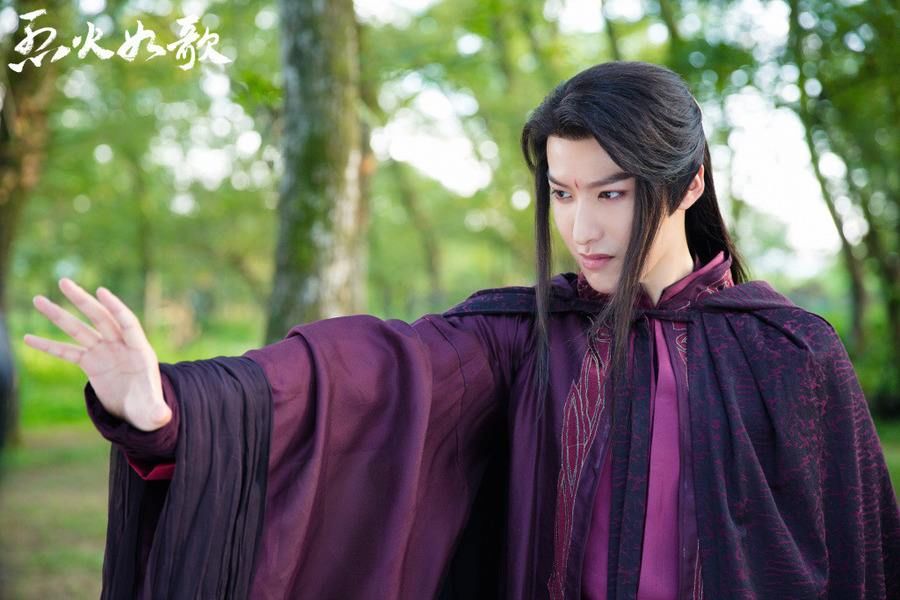 杨幂为捧他下血本,四部电视剧一部电影没走红