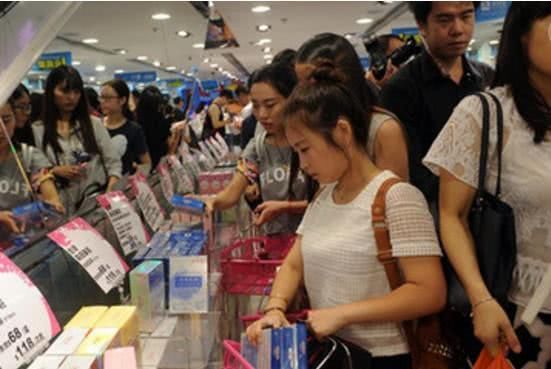 韩国人上演过河拆桥?生意不景气,赶中国员工回