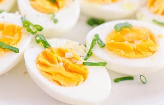 成年人一天可以吃几个鸡蛋?鸡蛋这种好食材,这