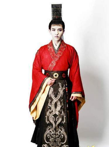 古装四美:吴亦凡杨洋李易峰鹿晗,你最喜欢哪个?