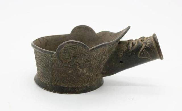 古时候这个刑罚 罪人都怕 此时却升级成时尚美女必备 雪花新闻 古时候这个刑罚 罪人都怕 此时却升级成时尚美女必备 雪花新闻