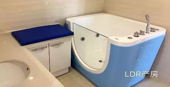 首位生态城宝宝 在天津医科大学中新生态城医