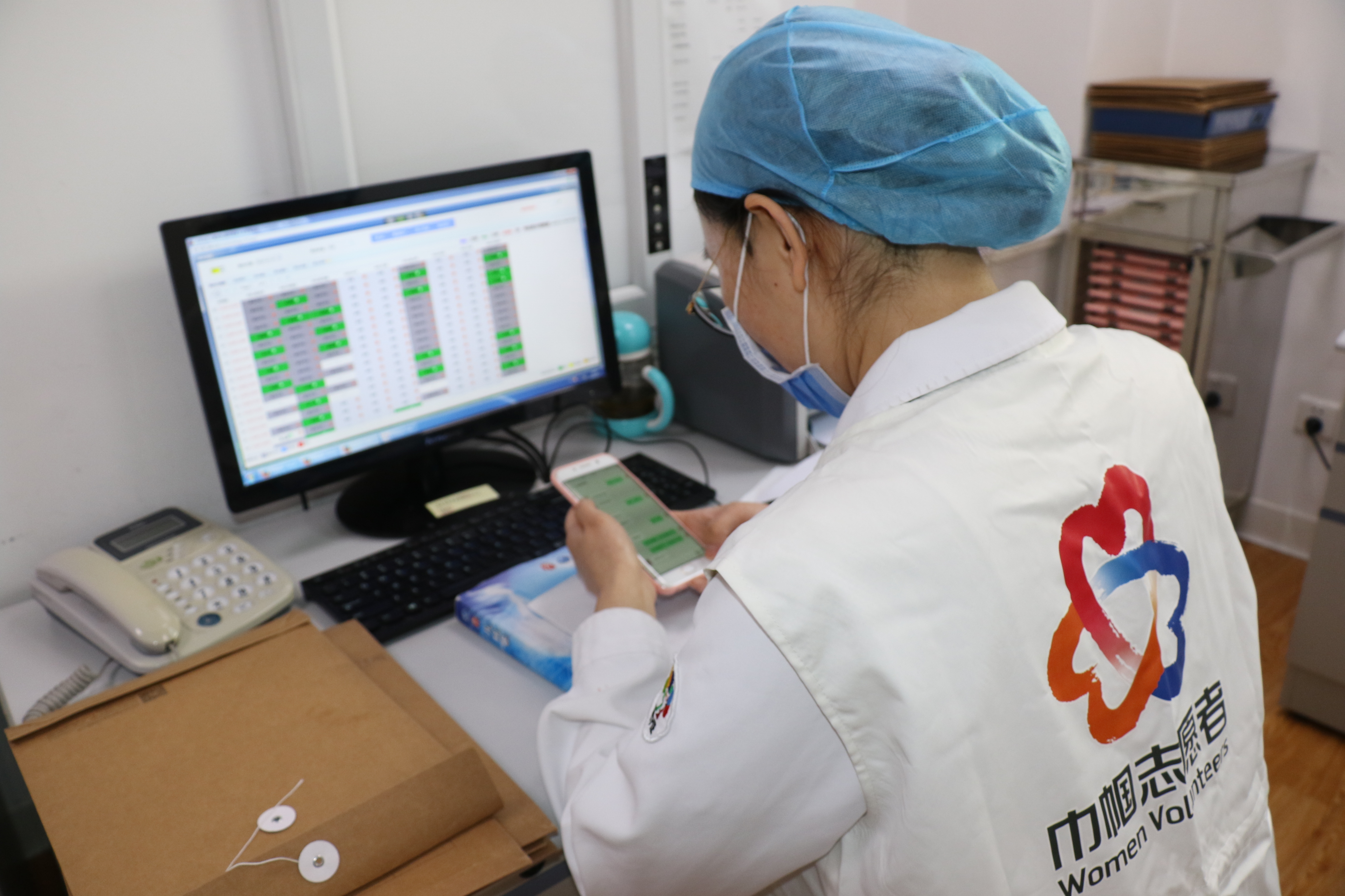 孩子感冒发烧该不该去医院?儿童线上义诊服务启动