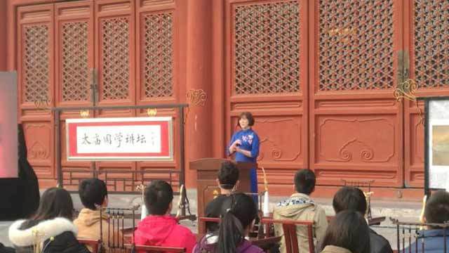 昆曲艺人魏春荣唱出婉转的昆山腔 昆曲艺人魏春荣唱出婉转的昆山腔