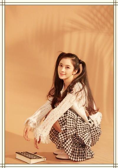 当关晓彤同框赵韩樱子,172的身高瞬间不再是优