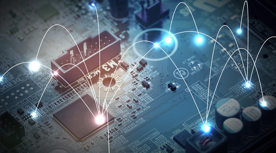 美国挥舞芯片大棒,发展中国芯刻不容缓!(附产