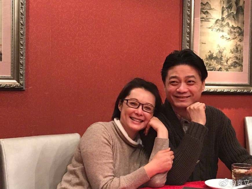 袁立微博开撕华谊老总王中军,这是她替哥哥崔