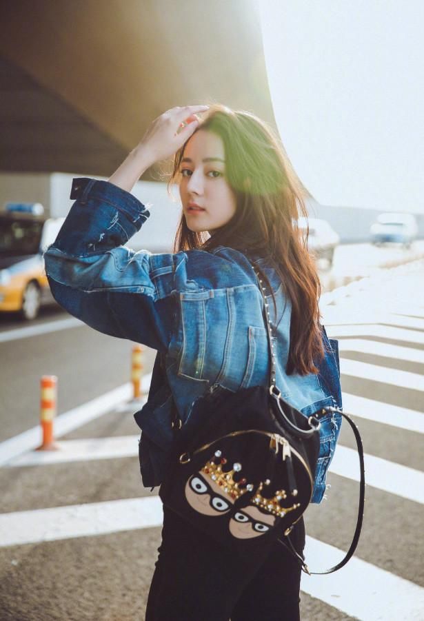 知道为什么鹿晗选关晓彤不选胖迪吗?看了胖迪