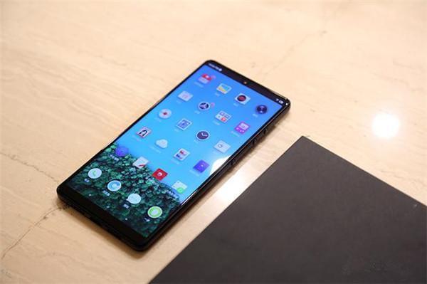 颜值不输苹果X,性价比超高的国产神机