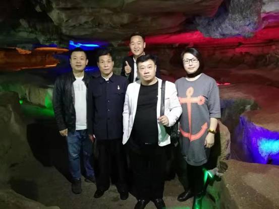 鳄行天下——民族品牌走向世界(图6) 鳄行天下——民族品牌走向世界(图6)