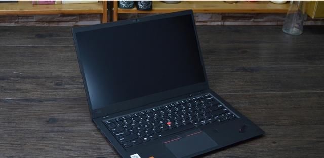 联想电脑国内比国外贵一万,辩称税率不同,华为