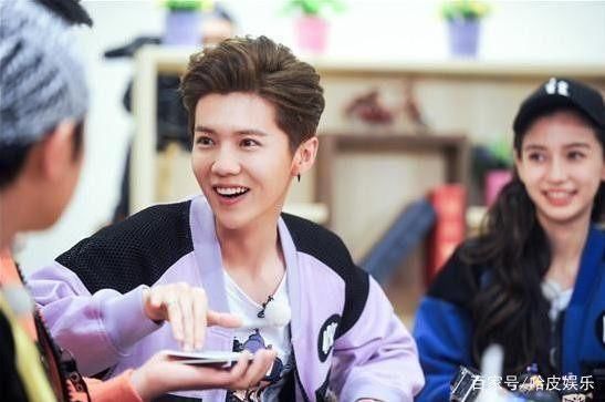 鹿晗被爆身体不适无法参加《奔跑吧》,为何年