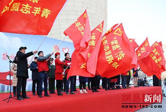 禁放烟花爆竹 呵护狮城蓝天 青年志愿先行活