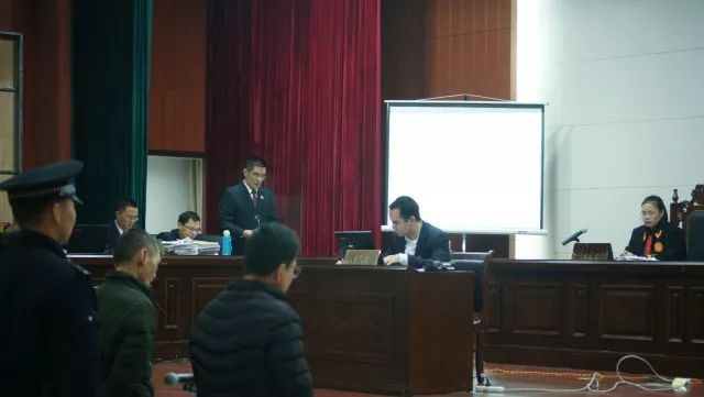 512硫酸泄露事件6位责任人涉嫌污染环境罪被