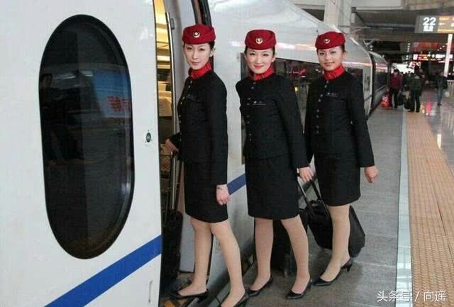 你真知道高铁乘务员工资多少吗?揭晓真实工资