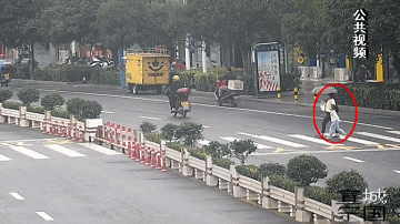 看到这一幕,外卖小哥狂追8分钟→