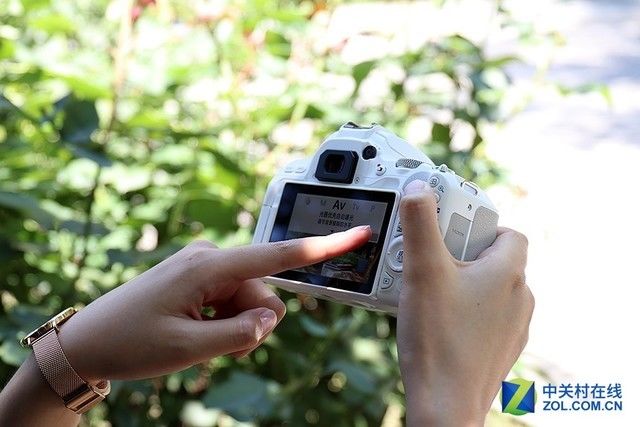 夏天来了 女生适合用什么样的相机拍照