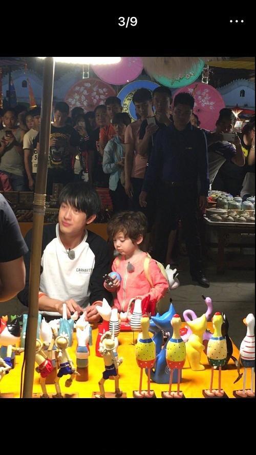 承包笑点!林更新上综艺带孩子生无可恋脸,表