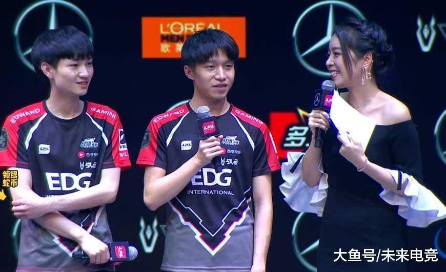 LOL: 小花生凌晨翻看厂长的游戏记录, 结果很失