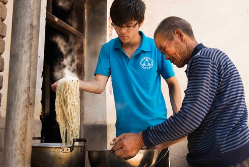 教育具有反贫困的功能 --高等教育助学扶贫的