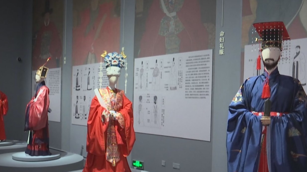 岐阳世家文物亮相国博 56件文物展现600年家族兴衰史_北京时间