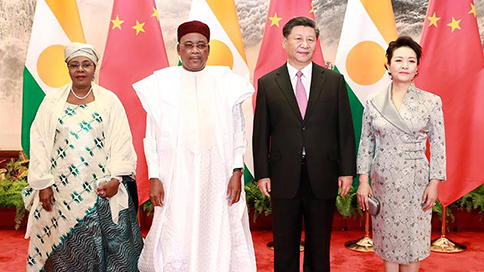 习近平举行仪式欢迎尼日尔总统访华并同其举行会谈