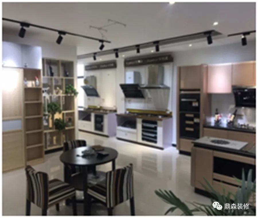 睢县鼎森助力2018中国铁人三项联赛,让睢县铁