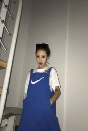 快手网红嘉文和网红媳妇正式开撕,晒出火爆证