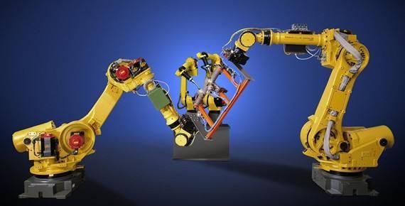 新兵投手榴弹滑脱,军用机器人何时上战场?