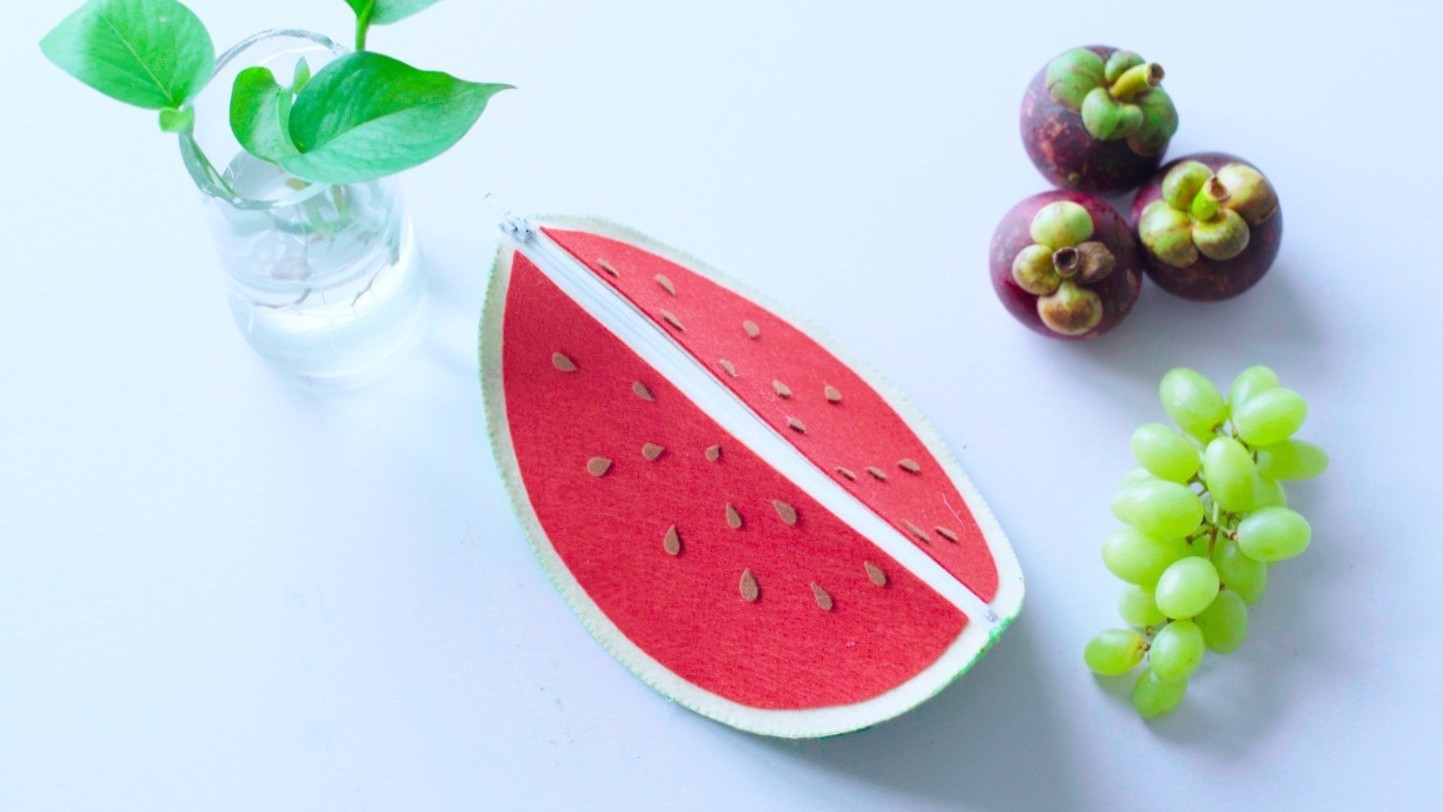 自制不织布夏日清爽西瓜包包,好看又实用,看着就想咬一口