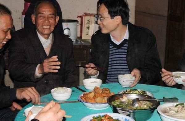 农村俗语劝赌不劝嫖,劝嫖两不交,啥意思?有什