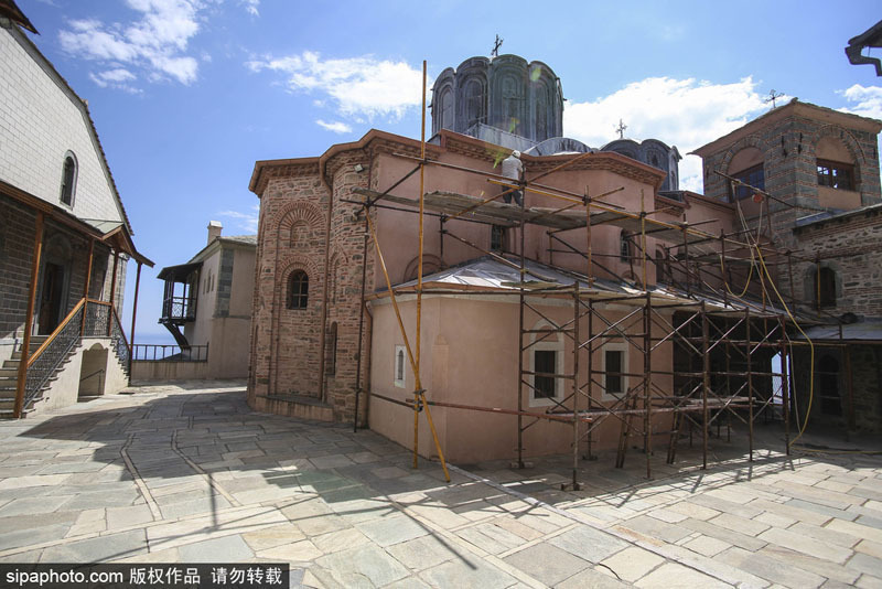 现实版“男人国”:探访希腊修道院 现实版“男人国”:探访希腊修道院