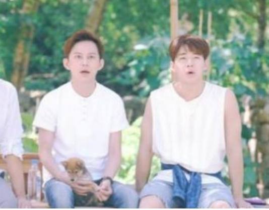 何炅微博回应天价T恤事件,网友:天价又怎样,5年